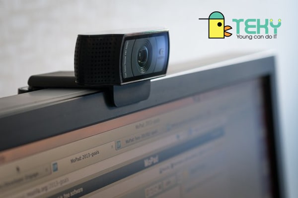 Hướng dẫn cách kết nối và cài đặt Webcam trên máy tính