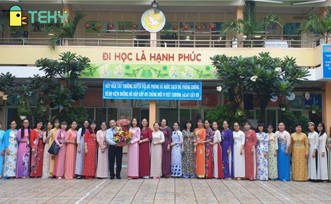 Đội ngũ giáo viên trường Tiểu học Trần Nguyên Hãn