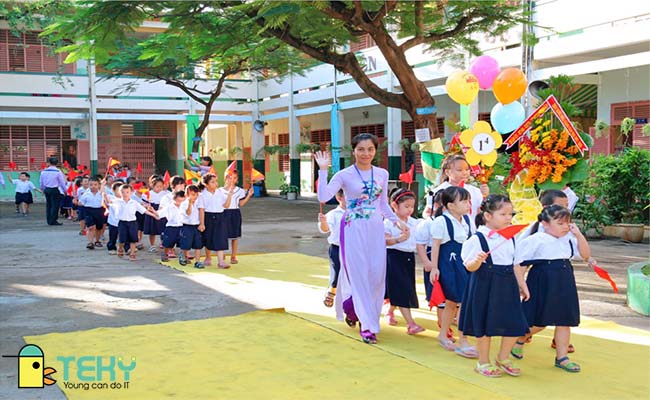 Ngày khai giảng trường tiểu học Nguyễn Trực