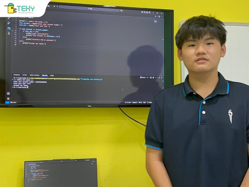 hoc-vien-zhang-hang-rui-cung-san-pham-cuoi-khoa-cua-minh-tai-lop-sieu-nhanlap-trinh-web