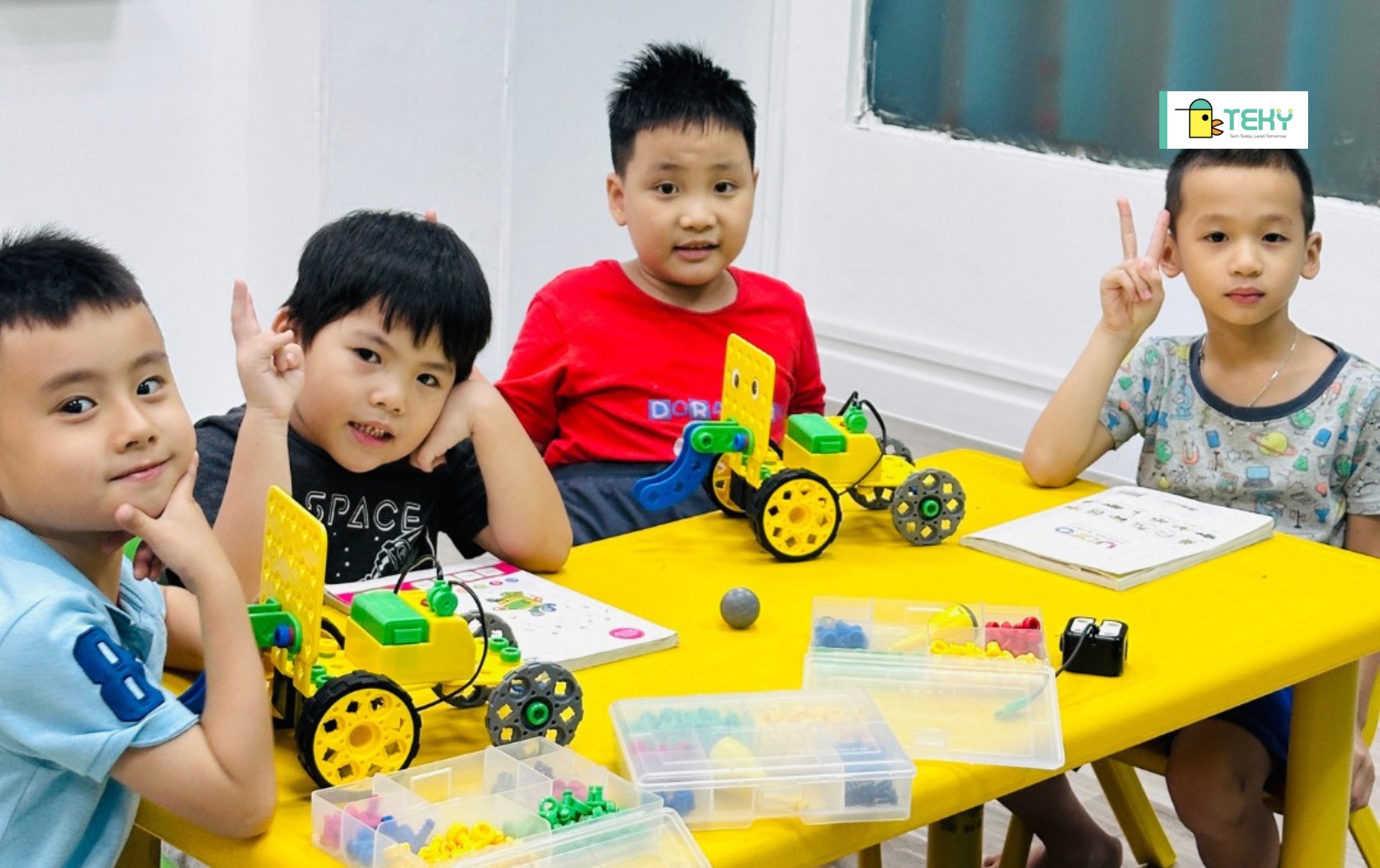 cac-tekid-lop-mam-non-cong-nghe-dang-chuan-bi-cho-mo-hinh-cuoi-khoa