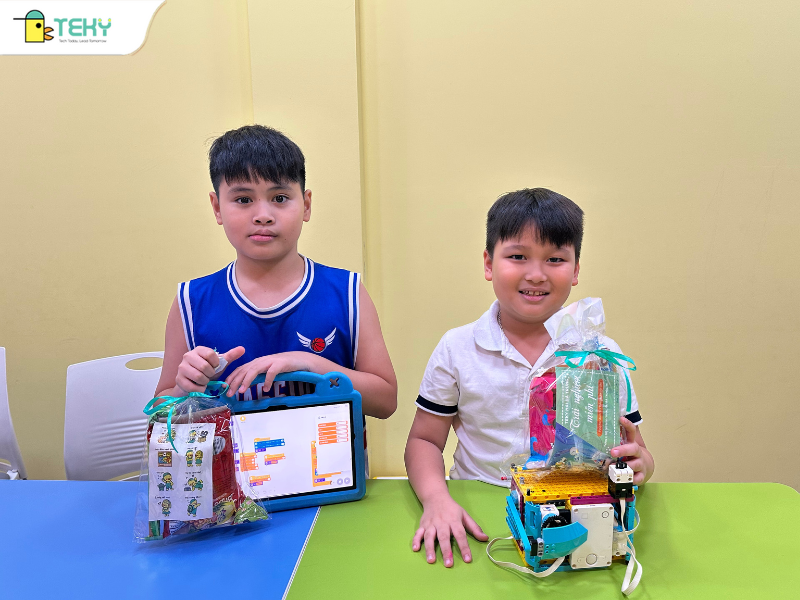 khoa-hoc-robotics-spike-prime-6-tai-teky