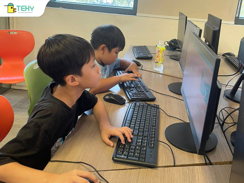 thi-sinh-duoc-tu-do-su-dung-cong-cu-de-sang-tao-san-pham-cong-nghe-cua-rieng-minh