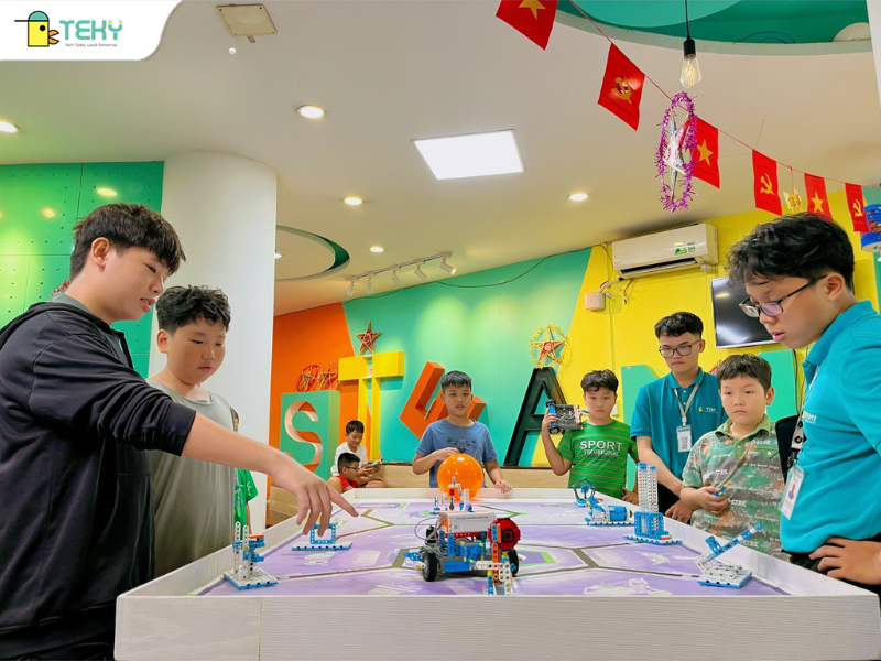 teky-luon-khuyen-khich-hoc-sinh-tham-gia-cac-san-choi-cong-nghe-trong-qua-trinh-hoc-tap