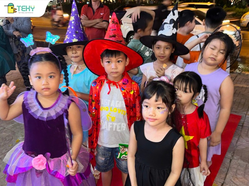 cac-be-den-tham-gia-halloween-tai-teky-binh-tan