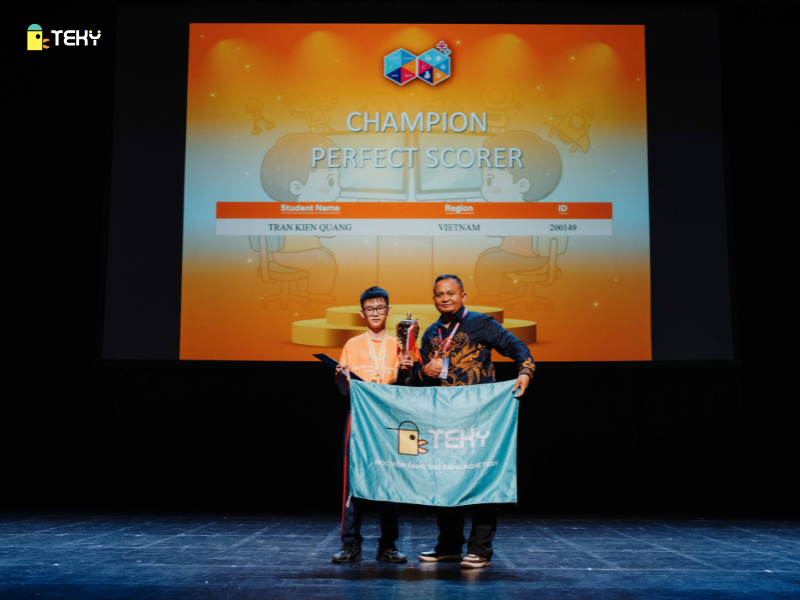 hoc-vien-teky-duoc-thu-suc-voi-cac-san-choi-cong-nghe-trong-nuoc-va-quoc-te
