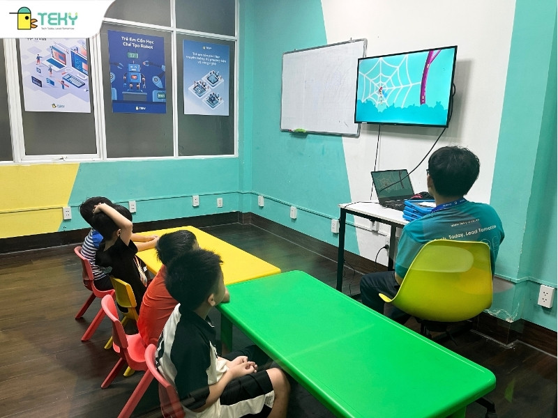 khong-gian-hoc-tap-rong-rai-thoai-mai-cua-teky-binh-duong