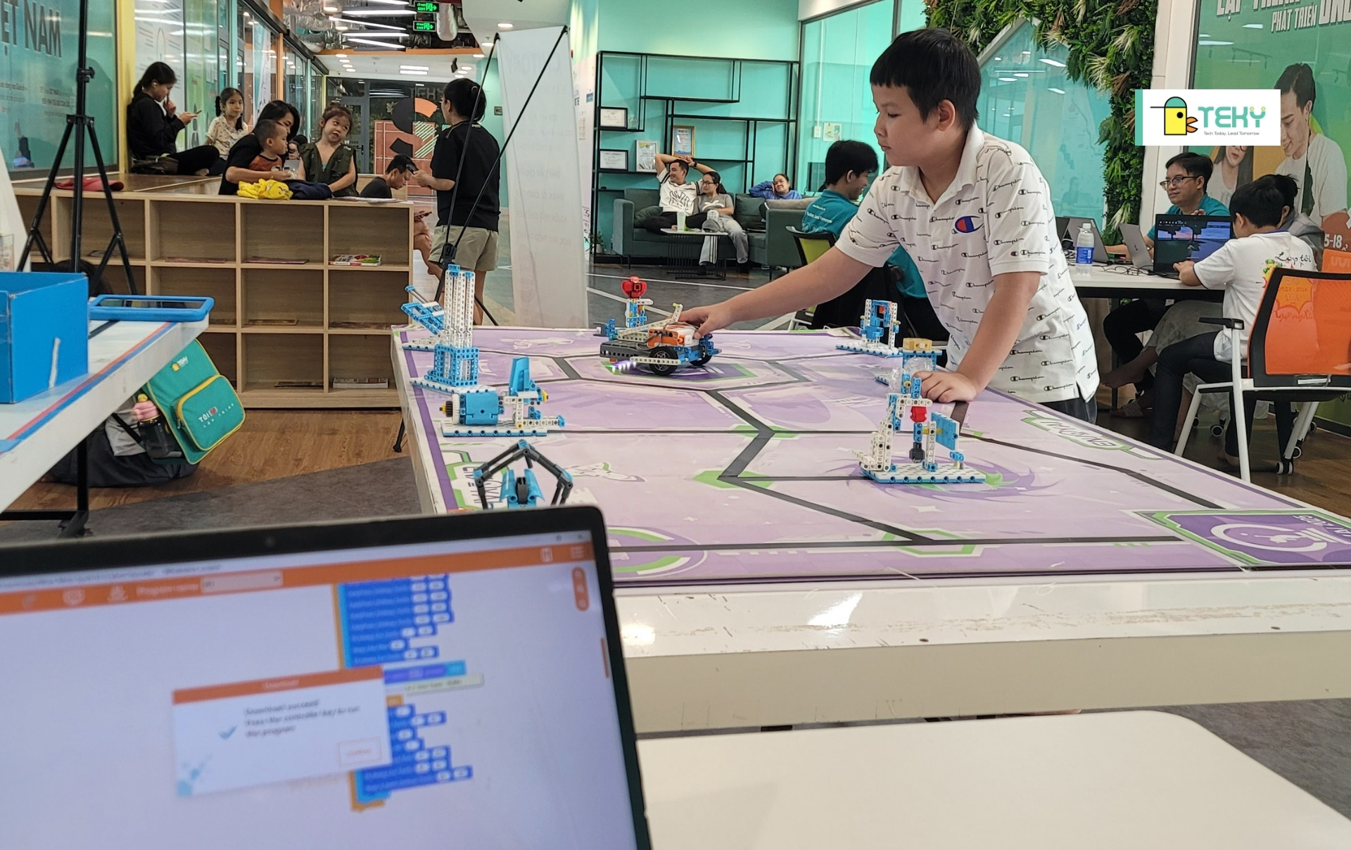 chay-thu-san-pham-tap-duot-truoc-thuyet-trinh-la-buoc-quan-tronh-cua-vong-co-so