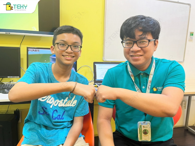 giao-vien-cong-nghe-truyen-cam-hung-cho-moi-hoc-tro-cua-minh