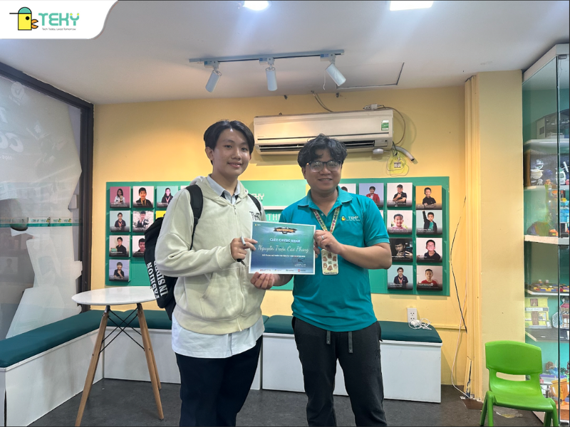 nguoi-thay-giao-duoc-yeu-men-tai-teky-an-lac