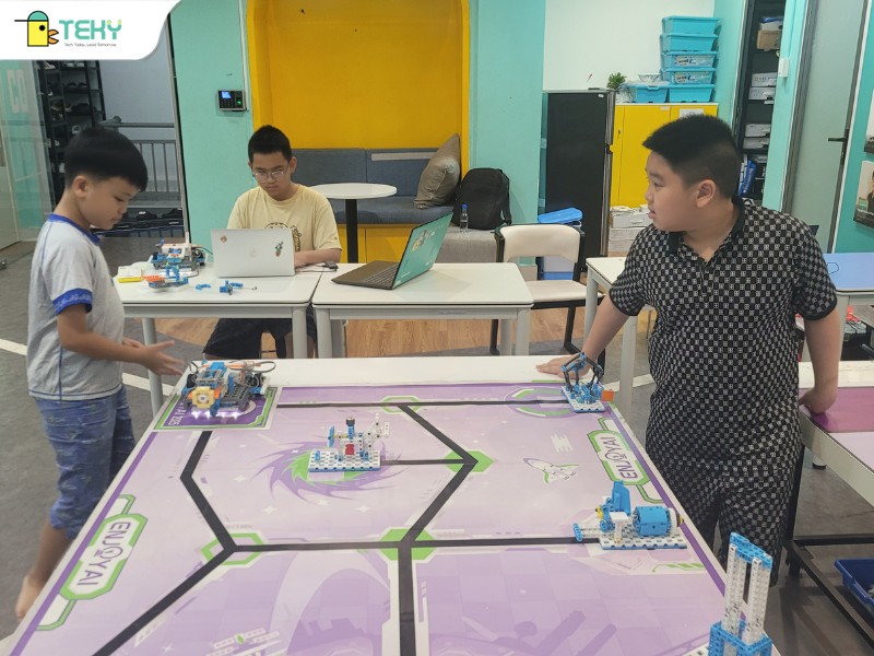 teky-mang-lai-moi-truong-khuyen-khich-tre-the-hien-ban-than-khong-con-la-tre-nhut-nhat