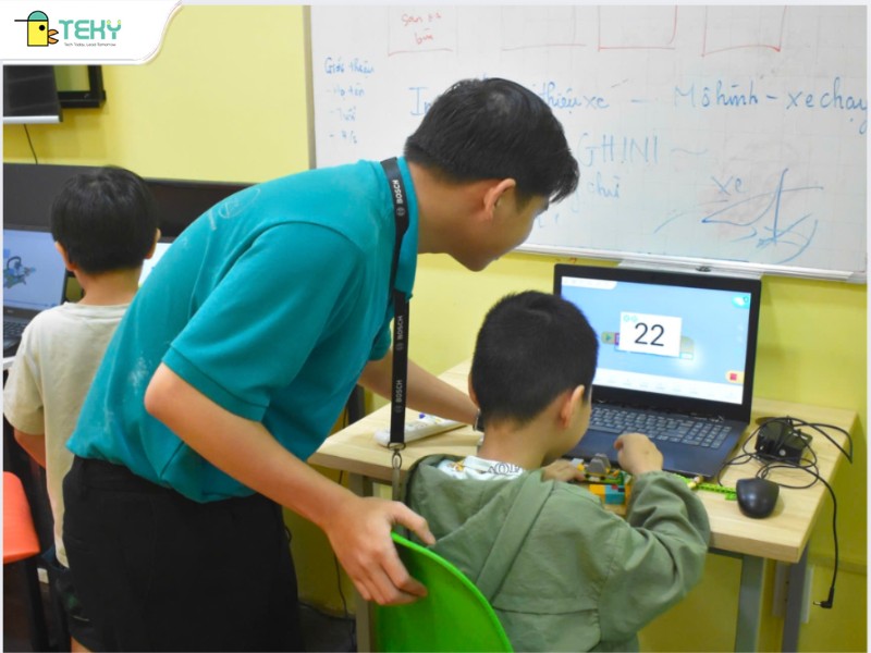 hinh-anh-trong-lop-hoc-tai-teky-an-lac