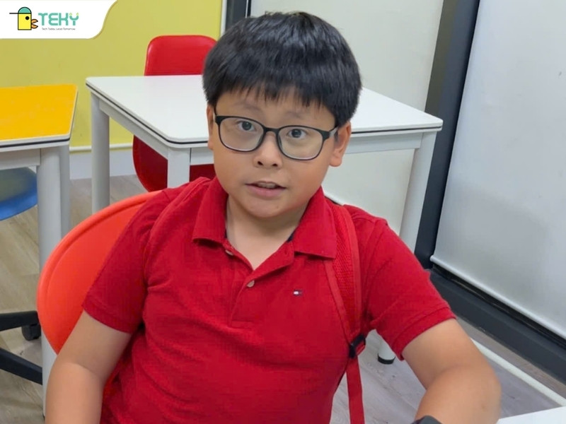 hoc-vien-minh-khoi-va-san-pham-mach-dien-gardener-tai-cuoc-thi-tech-genius-2025