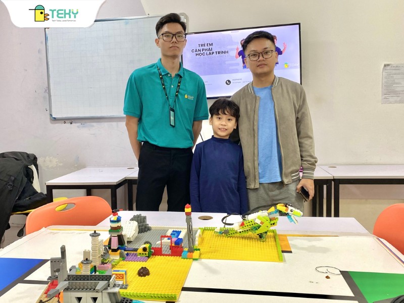 thay-pham-huu-khanh-cung-hoc-vien-do-duy-bao