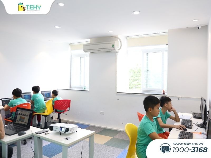 moi-truong-hoc-tap-day-cam-hung-tai-teky-bac-tu-liem