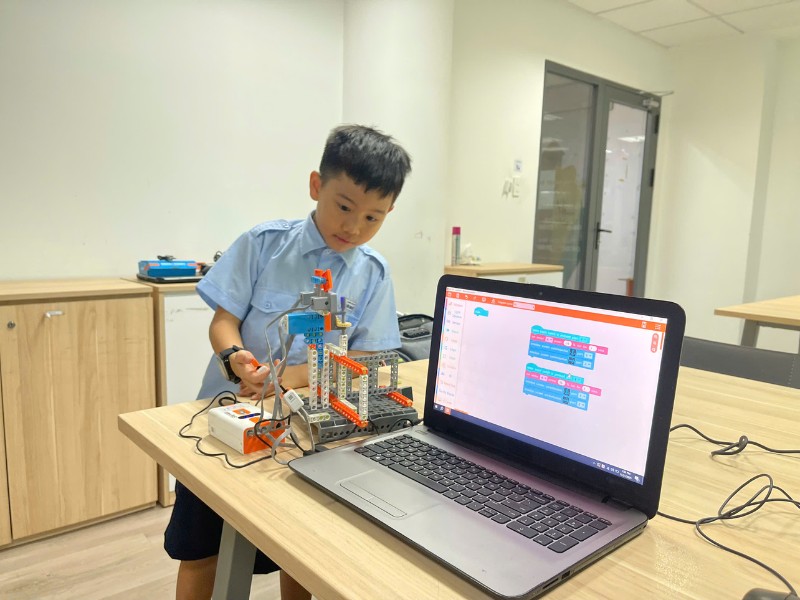 be-thiet-ke-chi-tiet-va-dieu-chinh-mo-hinh