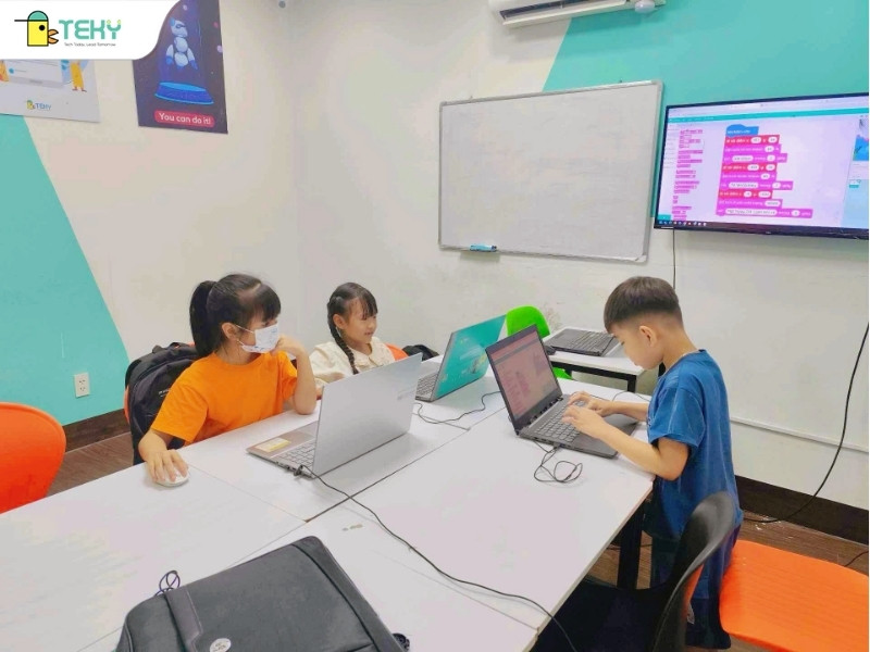 chuong-trinh-phu-hop-cac-be-tu-5-18-tuoi