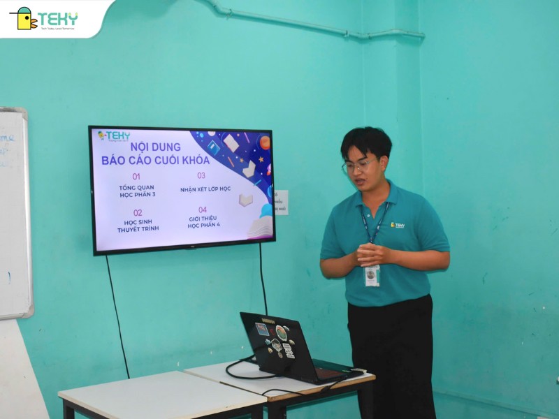 lop-bao-cao-cuoi-khoa-cua-thay-dinh-anh-tuan