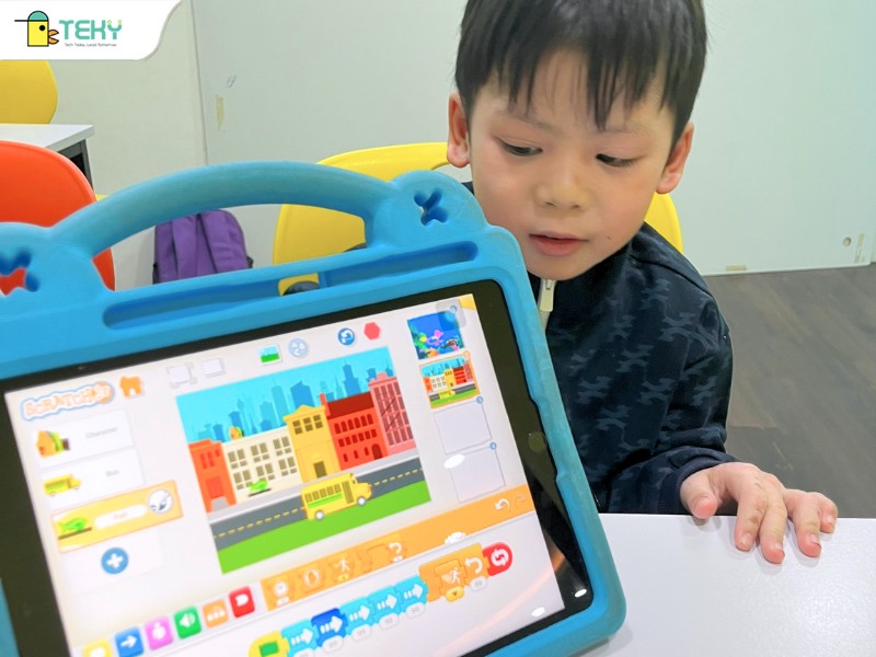 hoc-vien-lop-mam-non cong-nghe-voi-san-pham-lap-trinh-game-cung-scartchjr