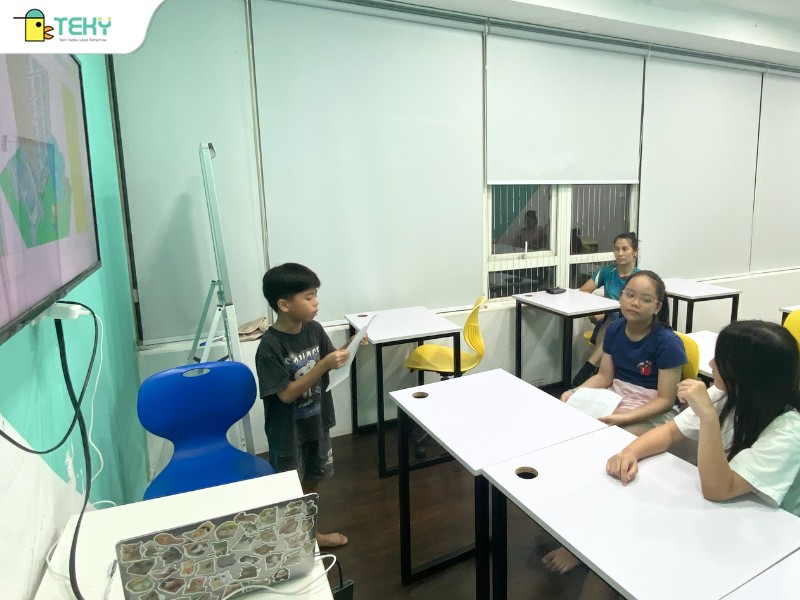 lop-hoc-digi-steam-art-tai-teky-long-bien-voi-tinkercad