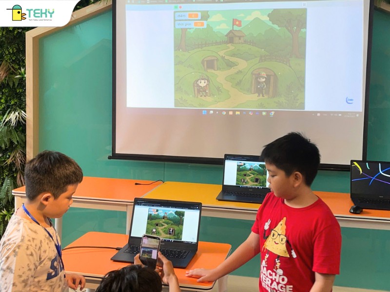 hoc-sinh-teky-lap-trinh-game-voi-codekitten