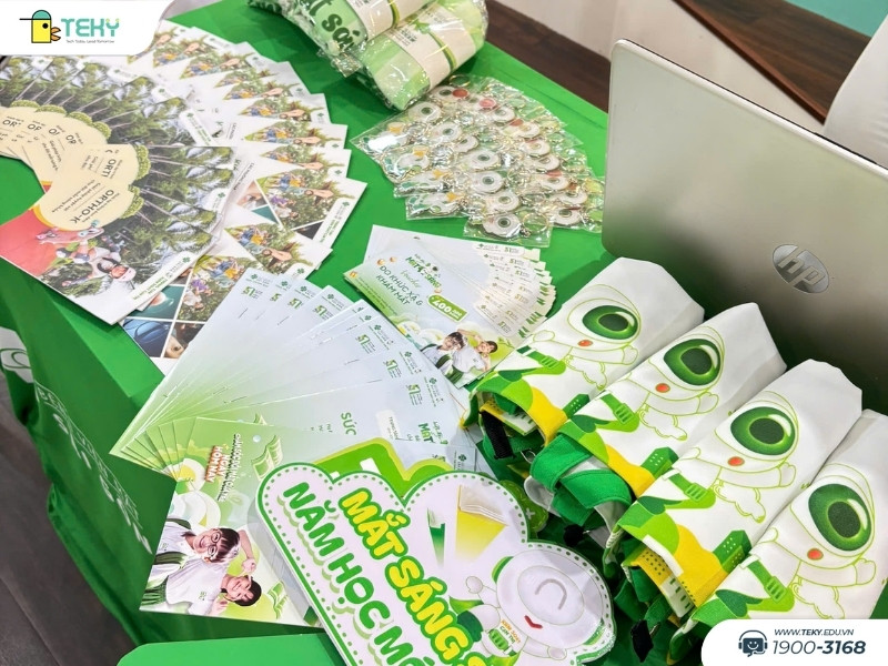 qua-tang-tai-su-kien