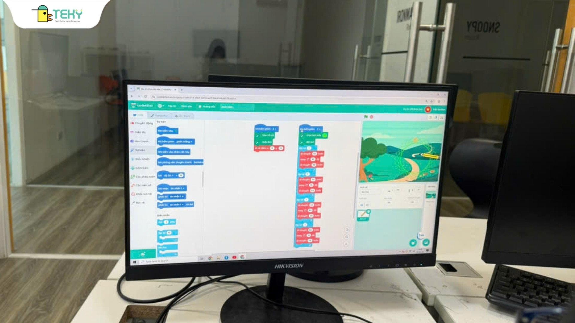 ket-qua-gia-hao-tao-ra-hinh-ve-trong-codekitten