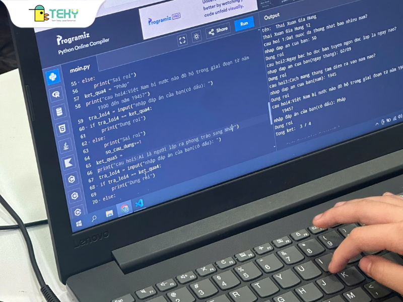 hinh-anh-lap-trinh-web