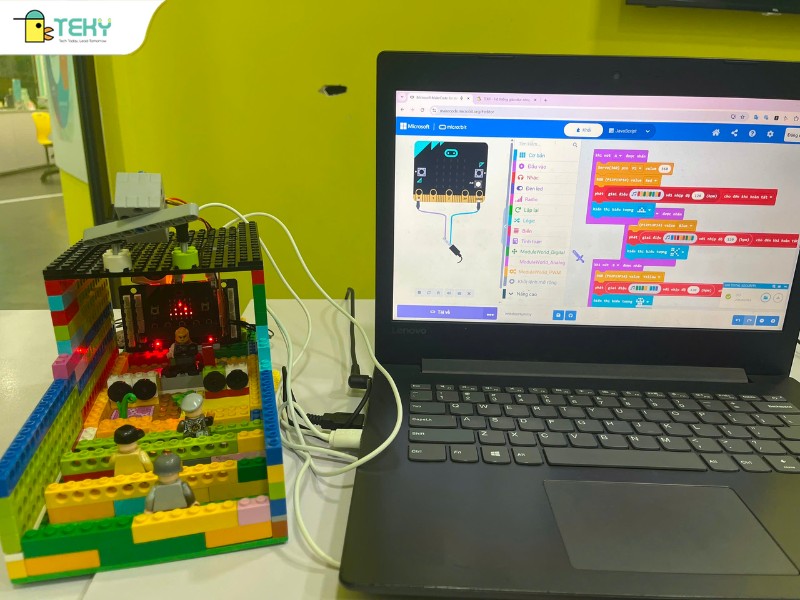 mo-hinh-rap-chieu-phim-voi-micro:bit