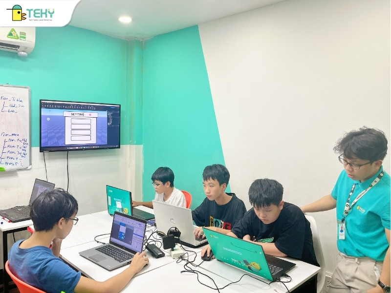 khong-gian-lop-sieu-nhan-lap-trinh-cung-roblox-studio