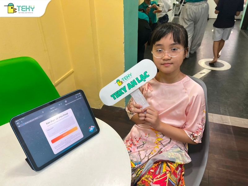 be-quach-bao-nhi-xuat-sac-dat-diem-caon-trong-tram-iostem