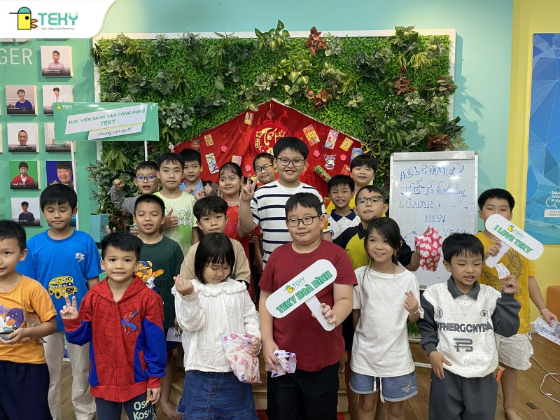 khong-khi-vui-xuan-tai-teky-hoa-binh