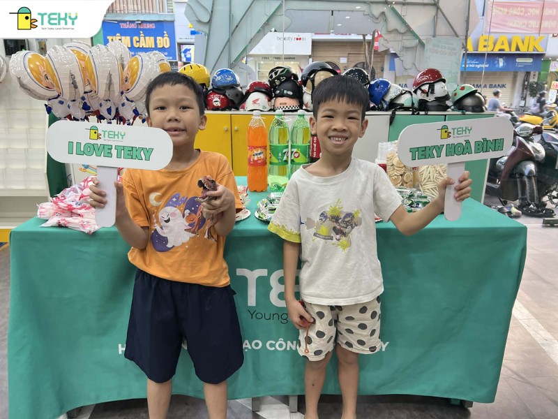 hoc-vien-thich-thu-khi-tham-gia-su-kien