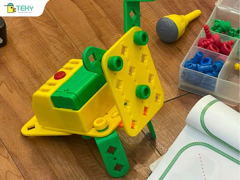 mo-hinh-cun-con-do-hoc-vien-mam-non-luu-thien-an-lap-rap