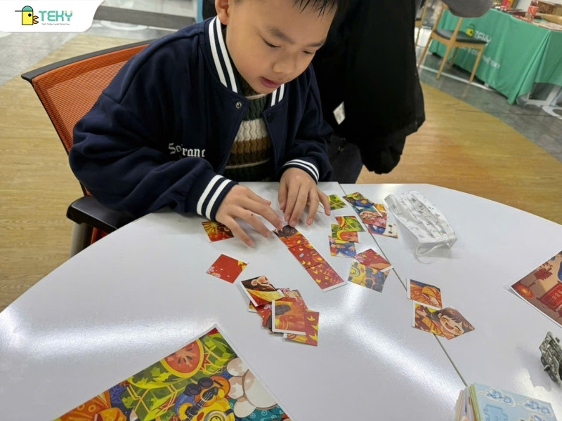 cac-ban-nho-cung-nhau-ghep-tranh-chu-de-ngay-tet