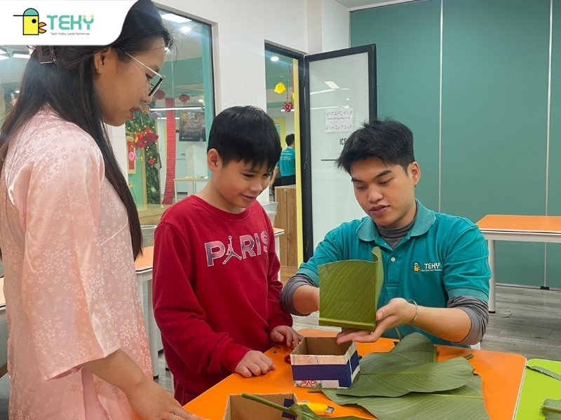 hoc-sinh-trai-nghiem-cac-hoat-dong-tet