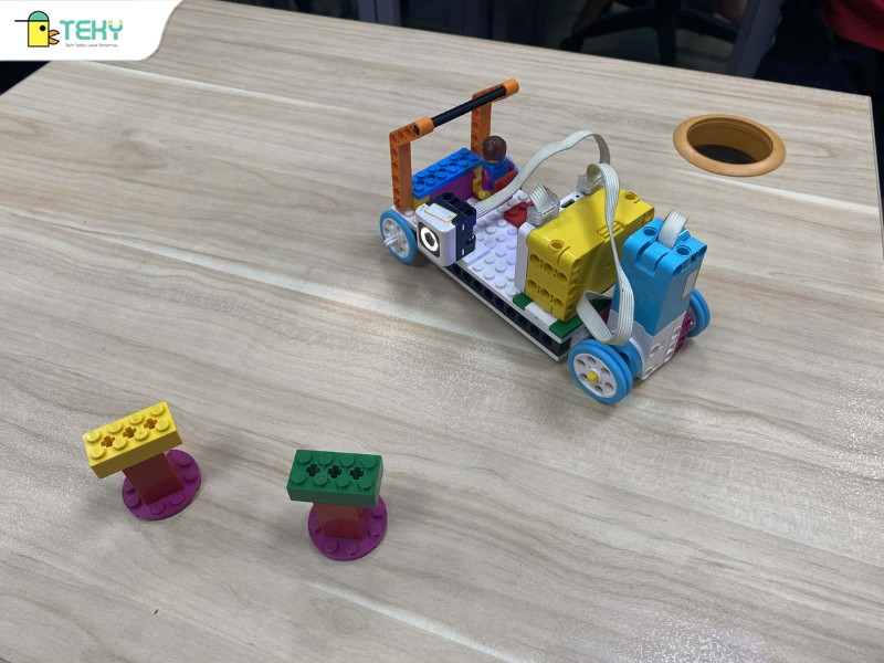 san-pham-xe-bus-thong-minh