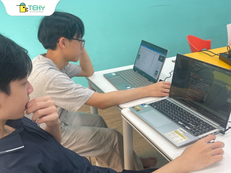 gia-minh-va-gia-phuc-hoc-sieu-nhan-lap-trinh-cung-lam-du-an-lap-trinh-thuc-te