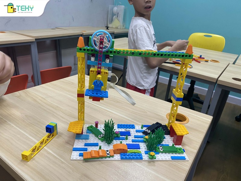 san-pham-cap-treo-spike