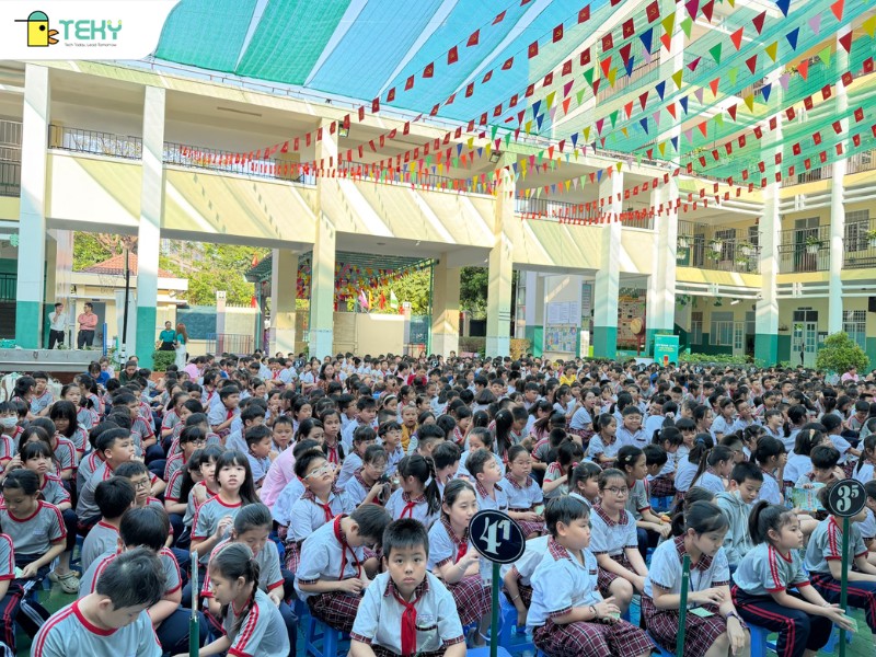 teky-cung-truong-hoc-giao-duc-an-toan-den-cho-cac-em-hoc-sinh