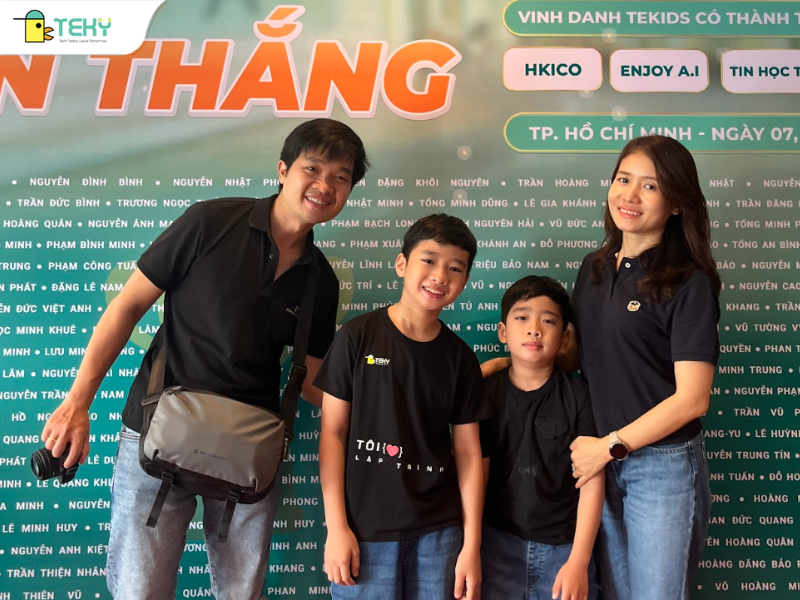 ba-me-dong-hanh-cung-con-trong-hanh-trinh-chinh-phuc-cong-nghe